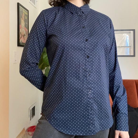 Button Up - Picture 5 of 8